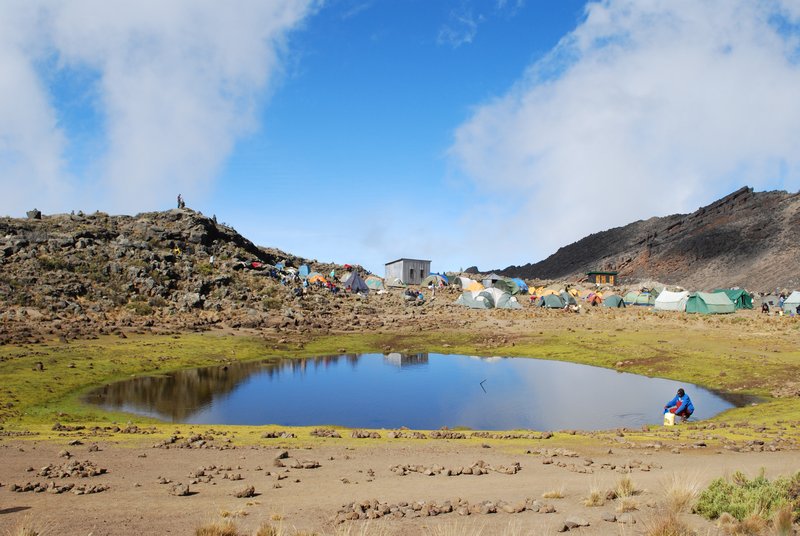 mawenzi-tarn-campsite